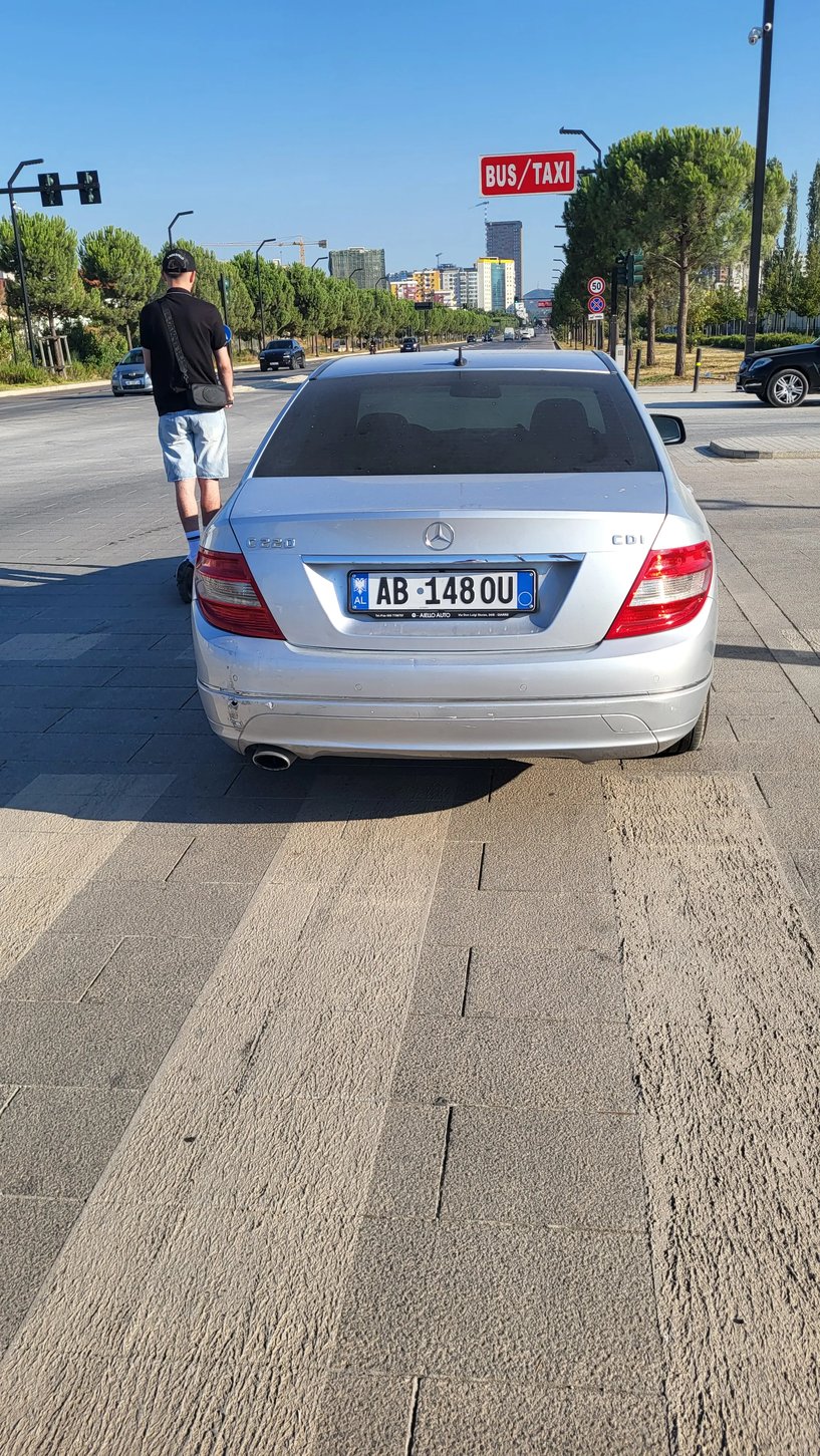 Rent a car in Tirana