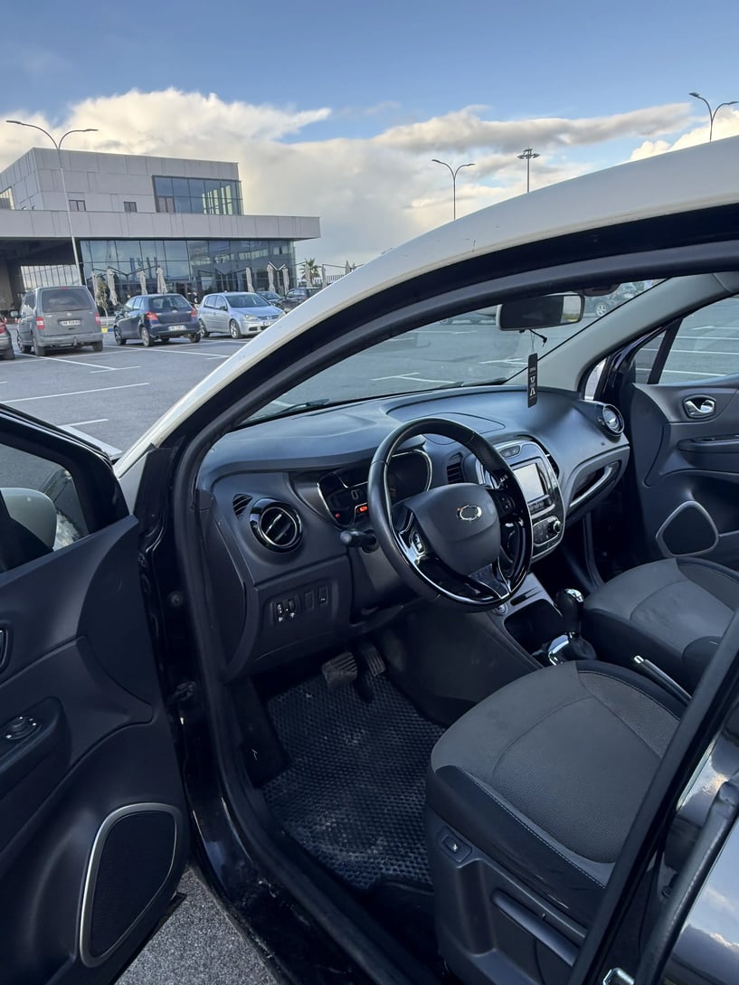 Louer une voiture à Durrës