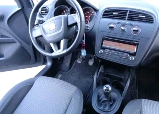 Wynajmij samochód w Tirana