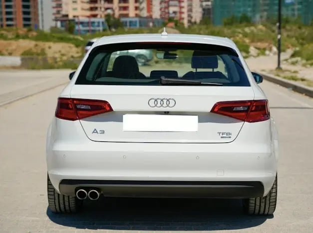 Rent a car in Tirana