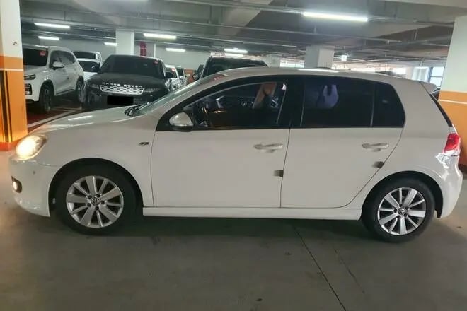 Wynajmij samochód w Tirana