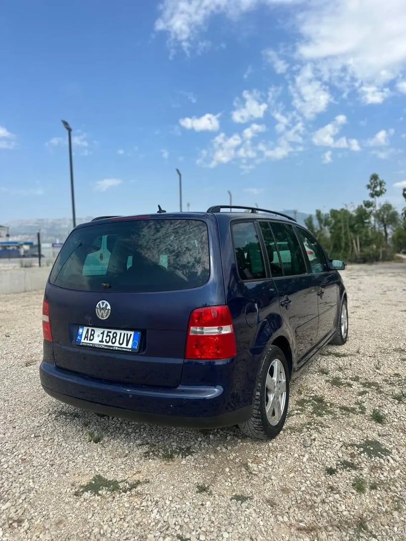 Rent a car in Tirana