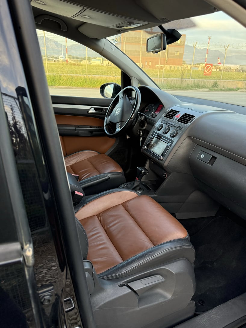 Rent a car in Tirana