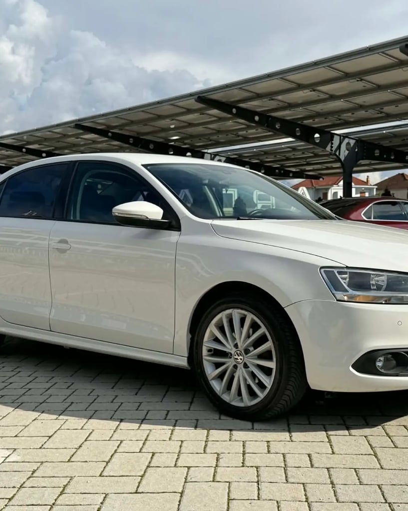 Auto mieten in Tirana