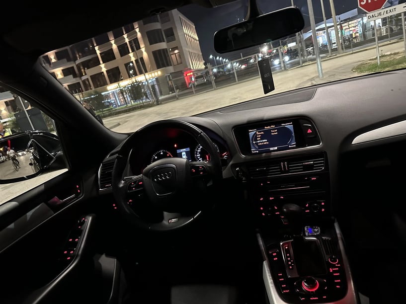 Wynajmij samochód w Tirana