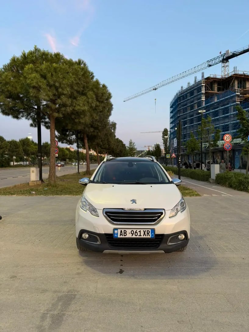 Rent a car in Tirana