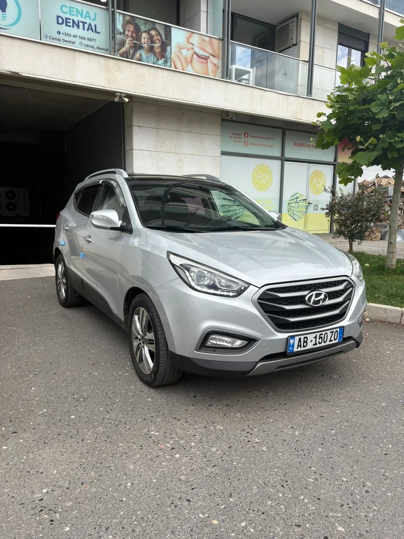 Rent a car in Tirana