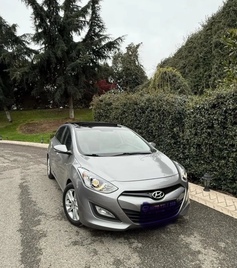 Rent a car in Tirana