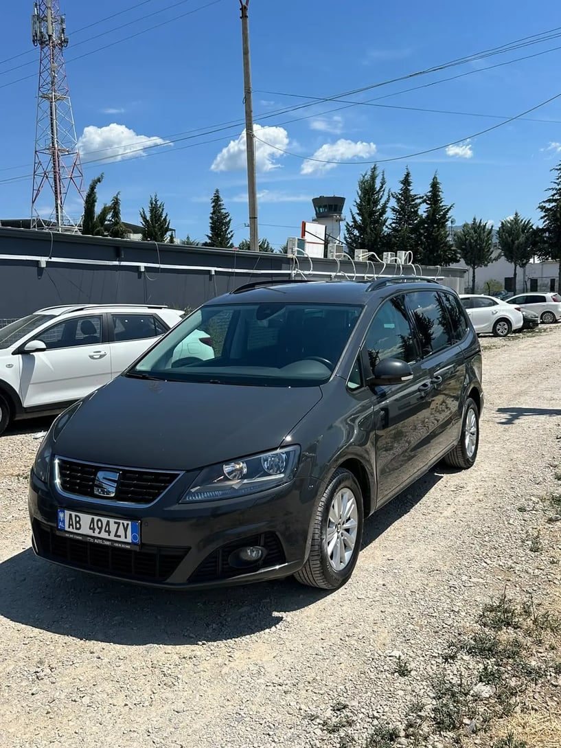 Rent a car in Tirana