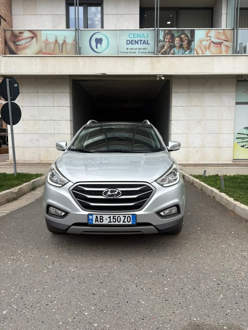 Rent a car in Tirana