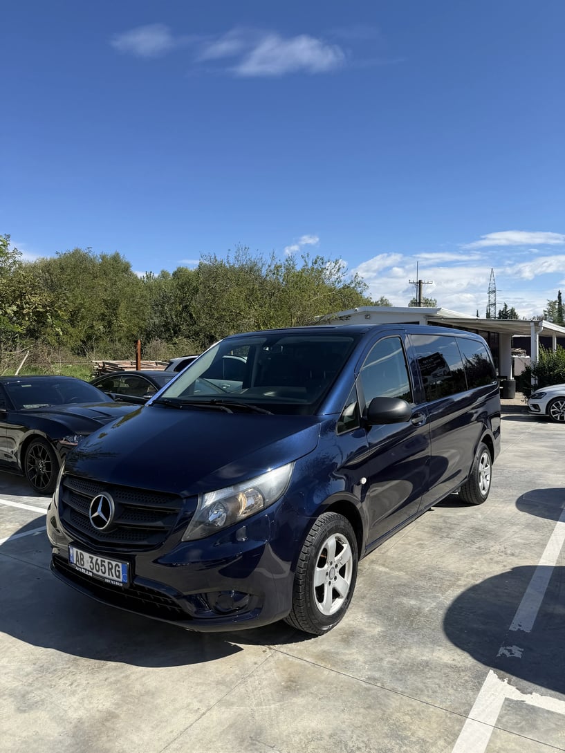 Alquila un coche en Durrës