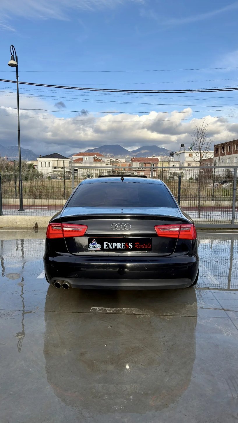 Louer une voiture à Tirana