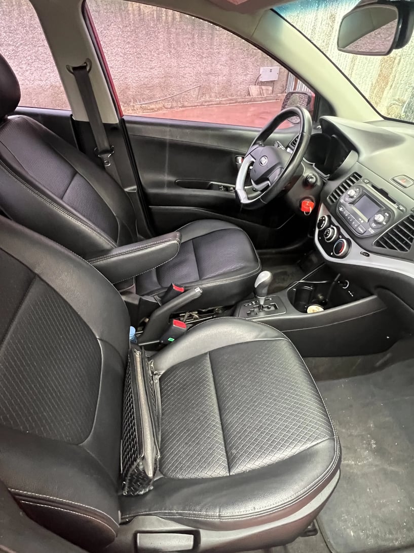 Auto mieten in Gjirokastër
