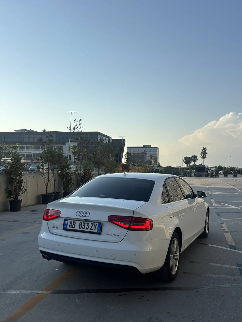 Auto mieten in Tirana