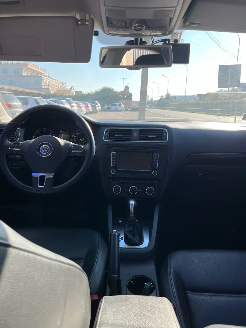 Rent a car in Tirana