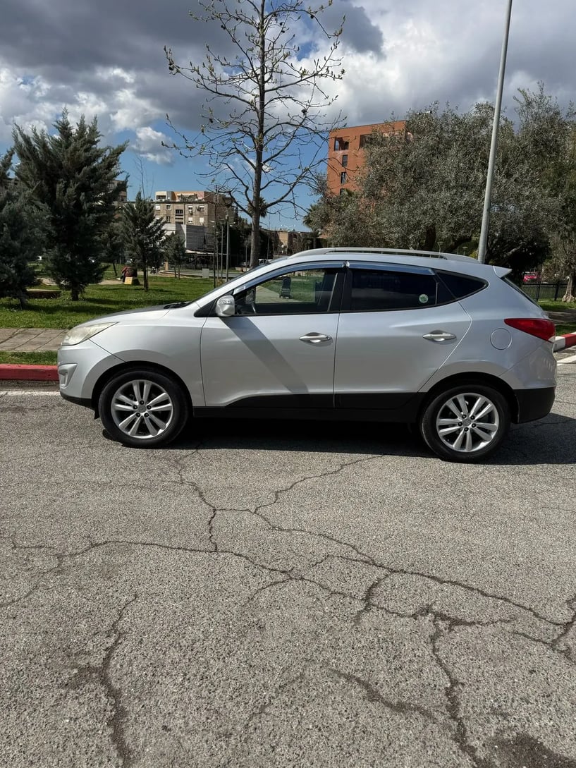 Louer une voiture à Tirana