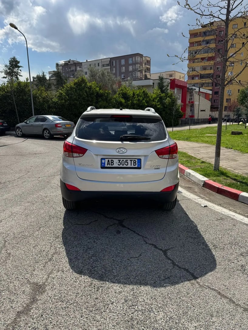 Louer une voiture à Tirana
