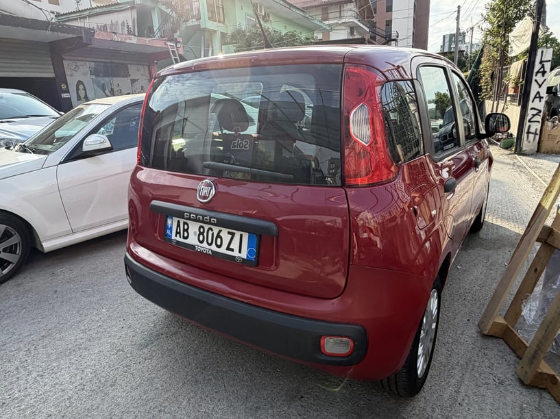 Rent a car in Tirana