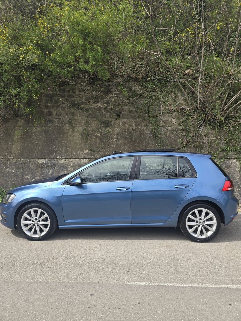 Alquila un coche en Elbasan