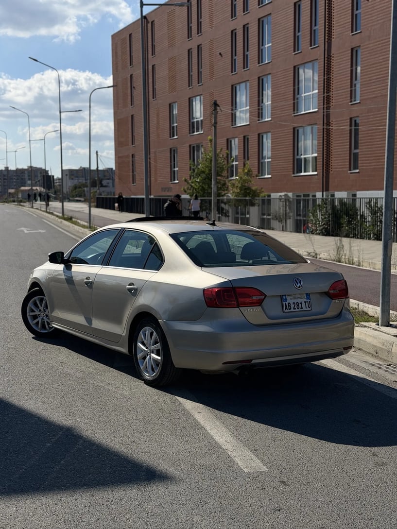 Auto mieten in Tirana