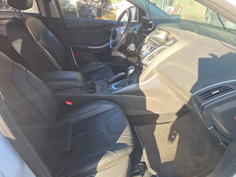 Noleggia un'auto a Tirana