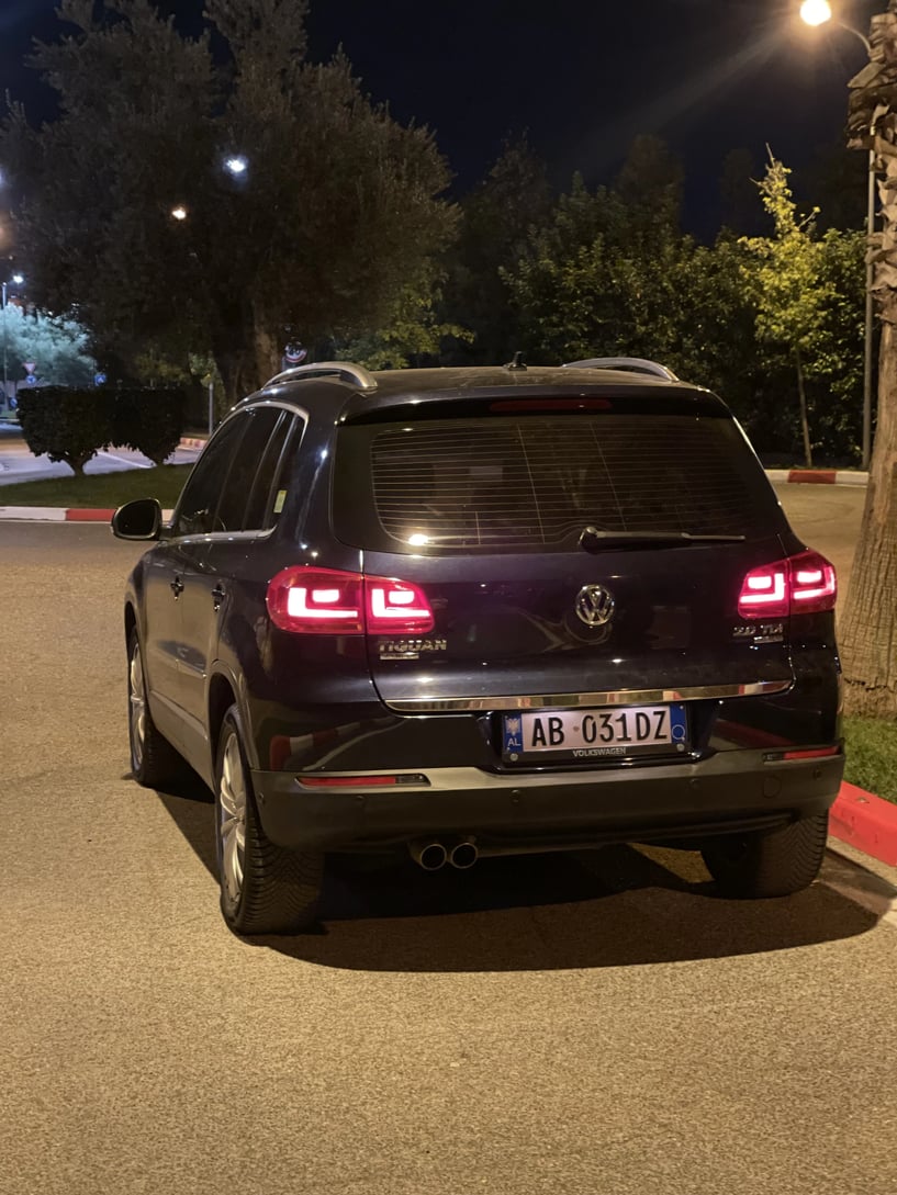 Wynajmij samochód w Tirana