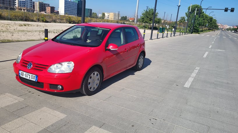 Rent a car in Tirana