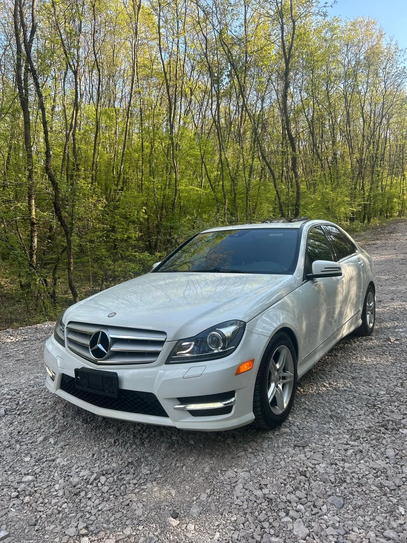 Rent a car in Tirana