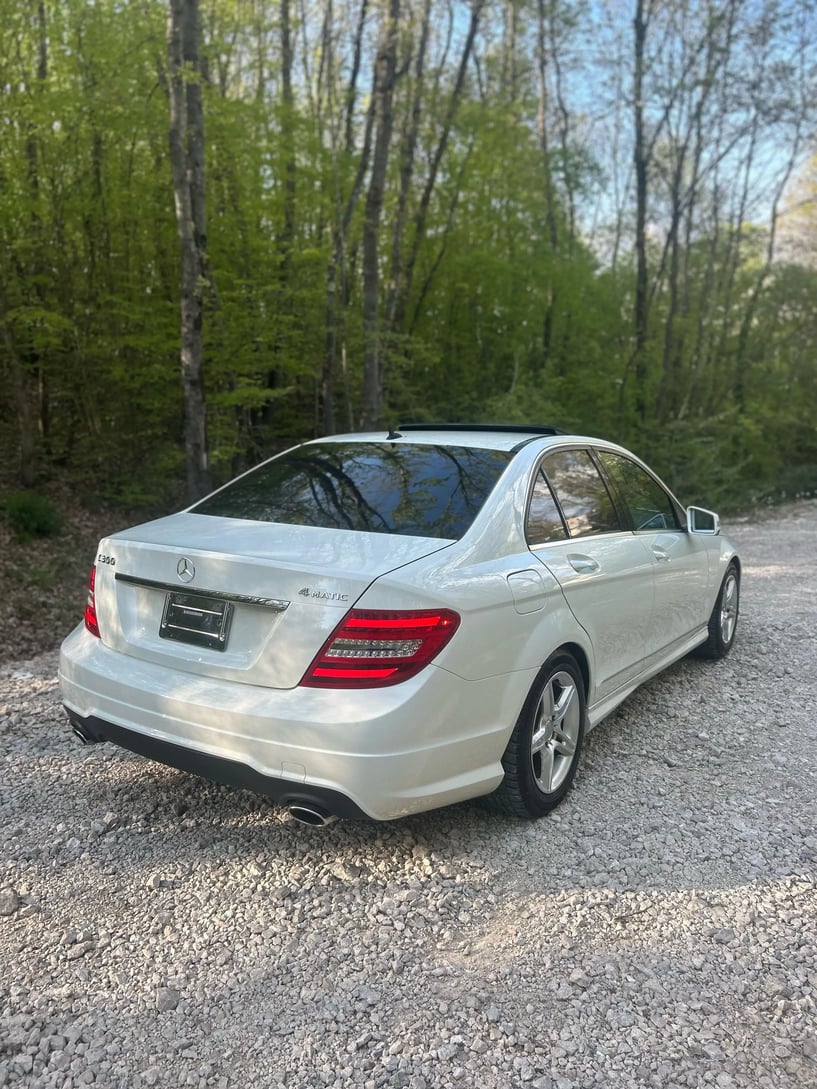 Rent a car in Tirana