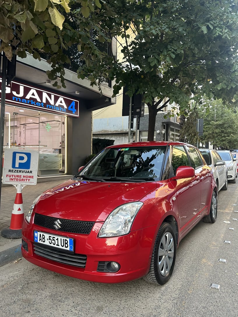 Rent a car in Tirana