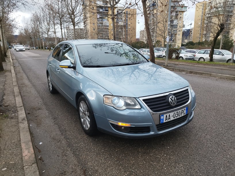 Rent a car in Tirana