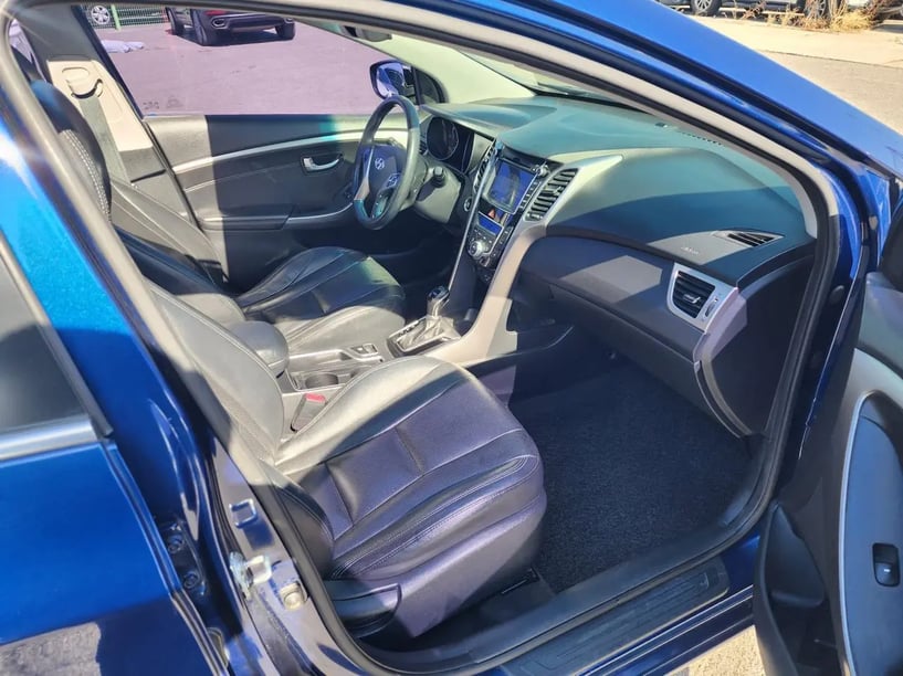 Louer une voiture à Tirana