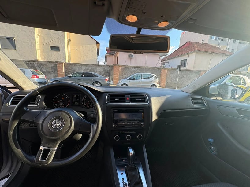 Auto mieten in Tirana