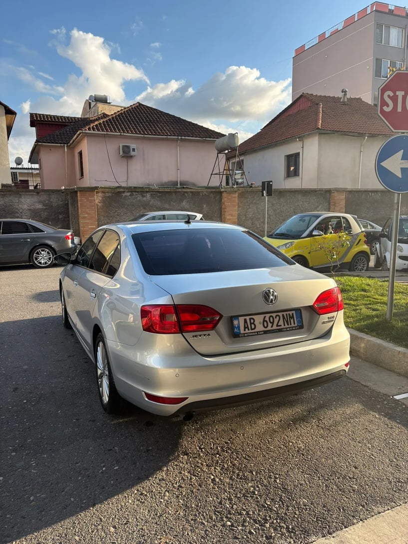 Auto mieten in Tirana