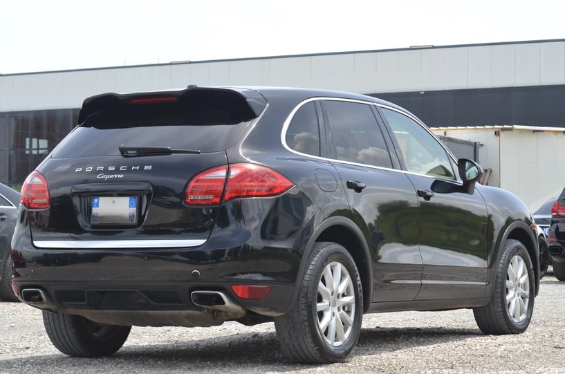 Rent a car in Tirana