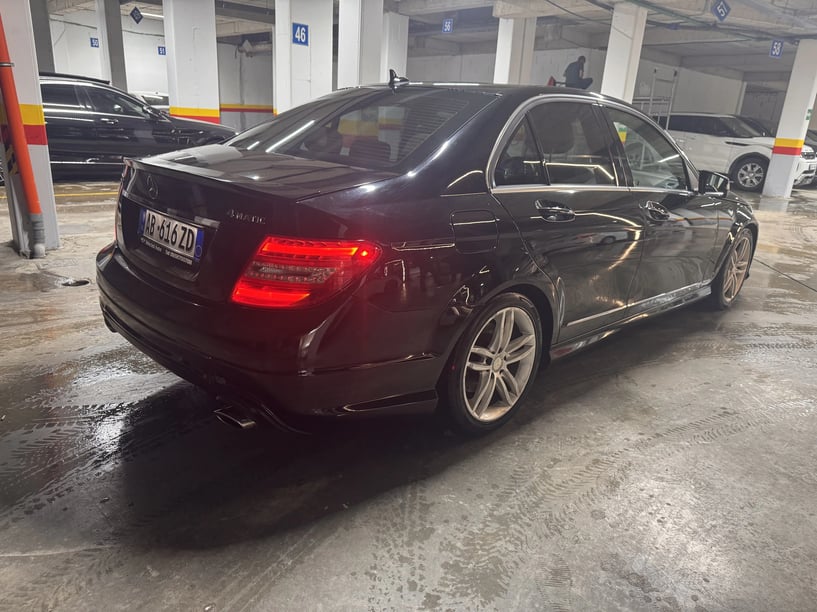 Auto mieten in Tirana