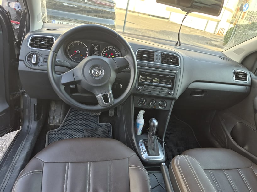 Rent a car in Tirana