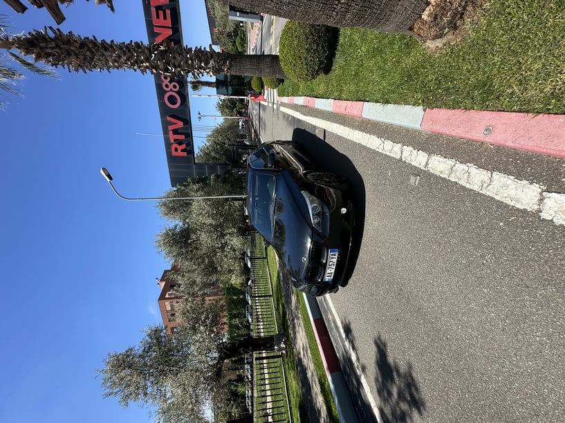 Wynajmij samochód w Tirana