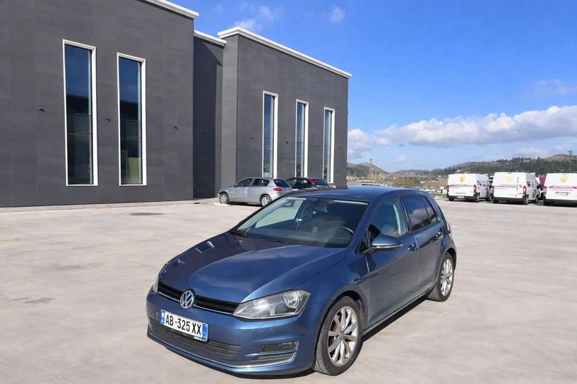 Wynajmij samochód w Tirana