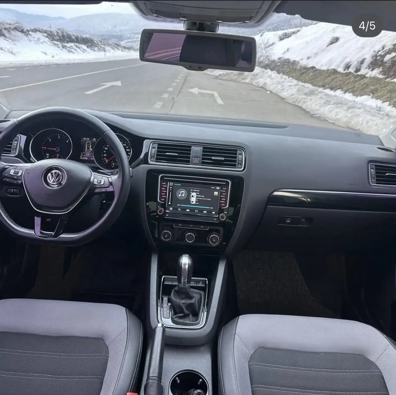 Rent a car in Tirana