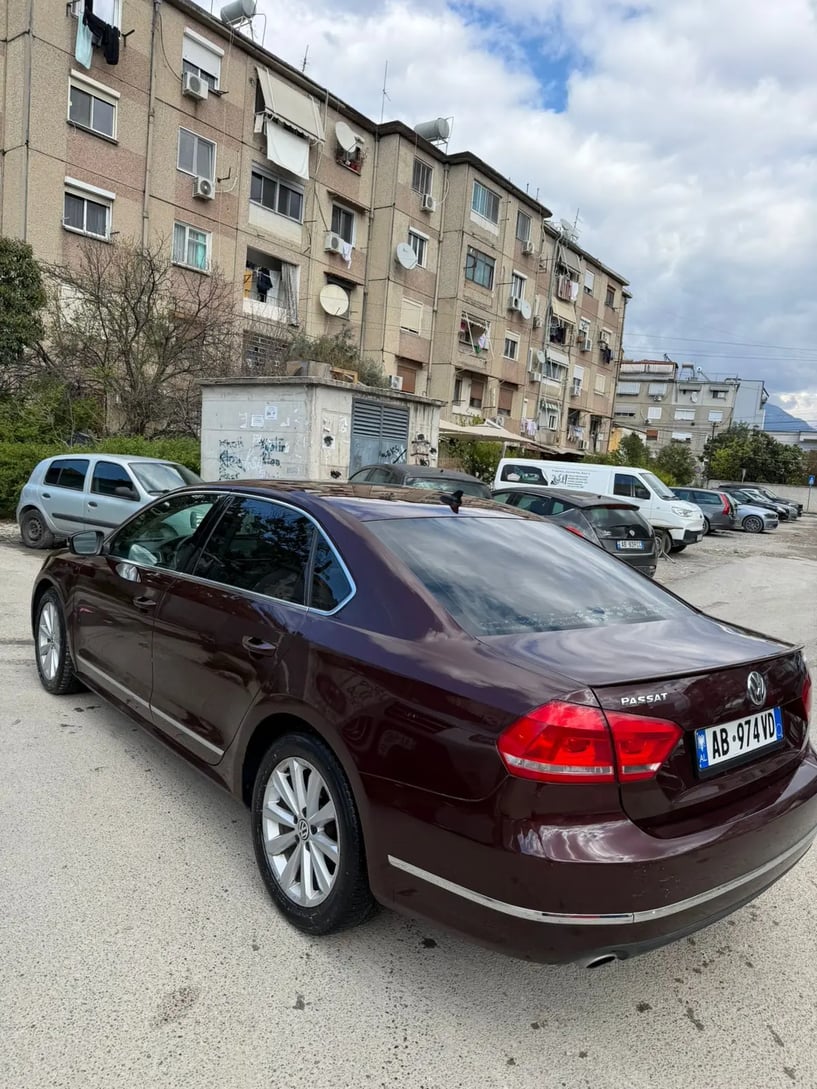 Rent a car in Tirana
