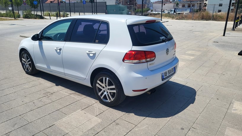 Auto mieten in Tirana