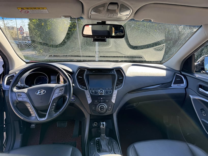 Rent a car in Tirana