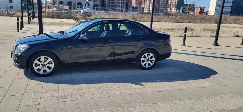 Rent a car in Tirana