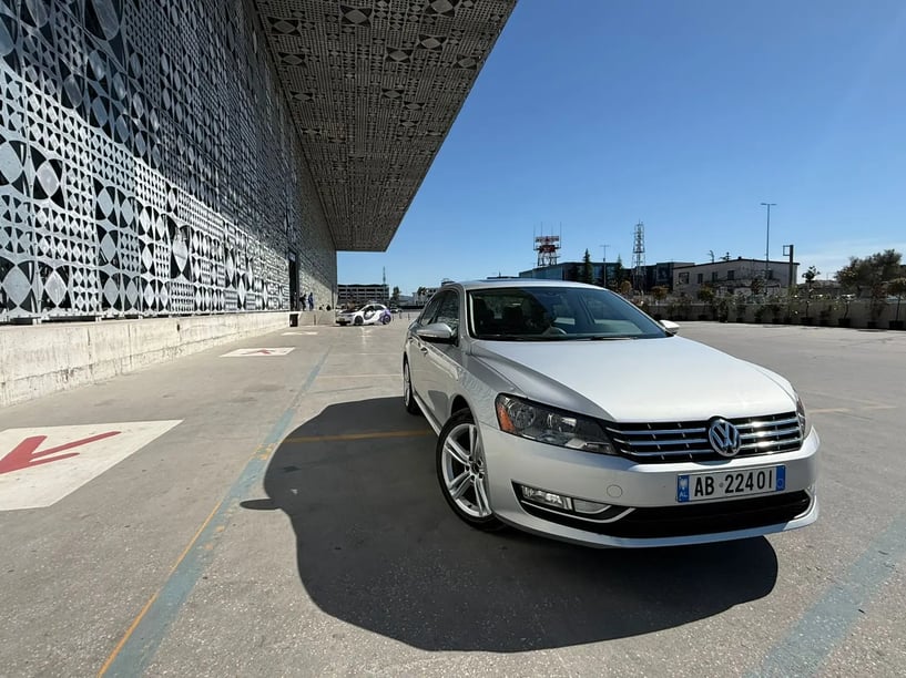Rent a car in Tirana
