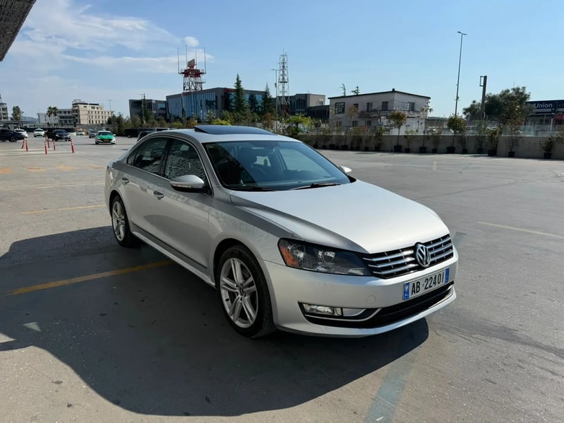 Rent a car in Tirana