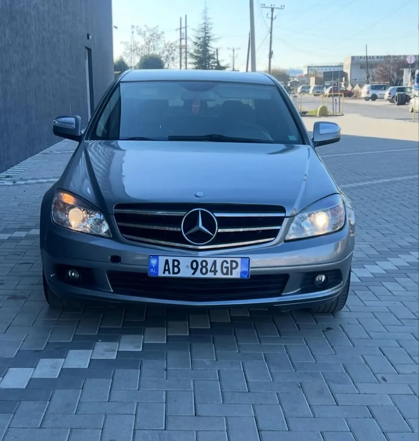 Rent a car in Tirana