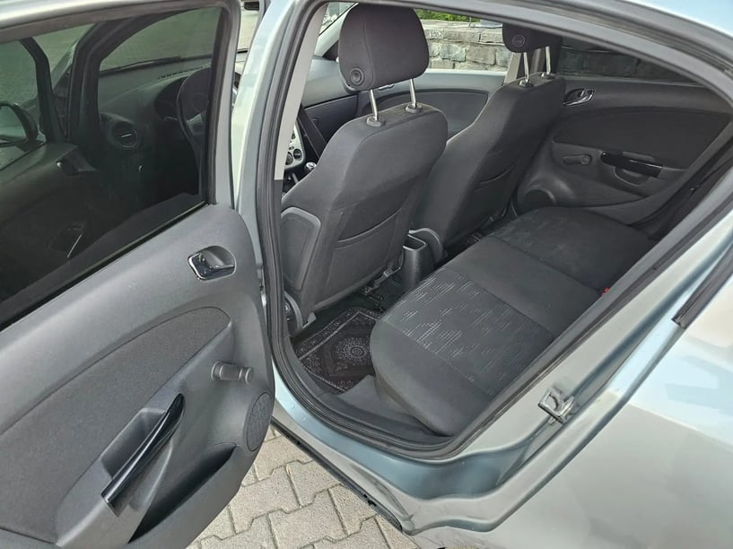 Wynajmij samochód w Tirana