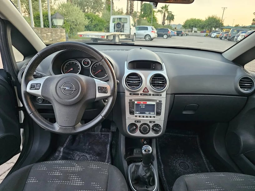 Wynajmij samochód w Tirana