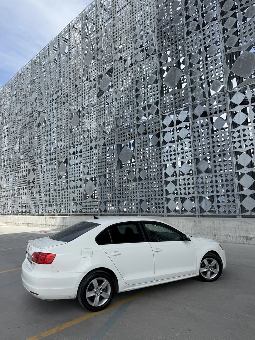 Louer une voiture à Tirana